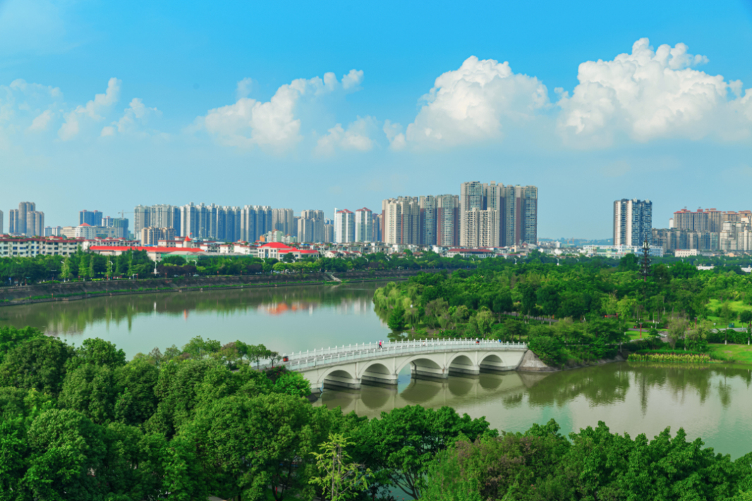 东坡城市湿地。崔宗喜 摄